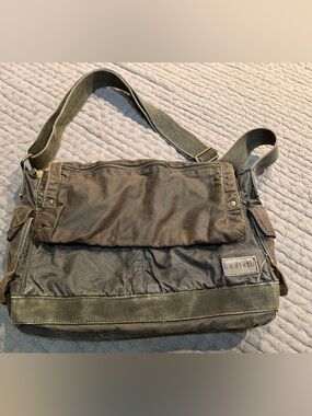 Bed Stu Hawkeye messenger bag